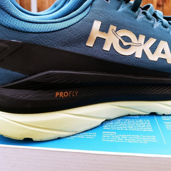 Mens Hoka One One Mach 4 size 12.5 D - Picture 4 of 9